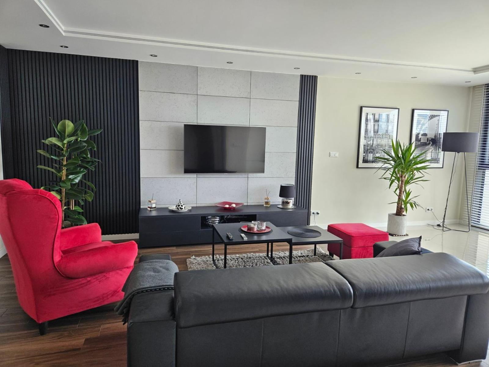 Your Apartment Unia Art Residence ลูบลิน ภายนอก รูปภาพ