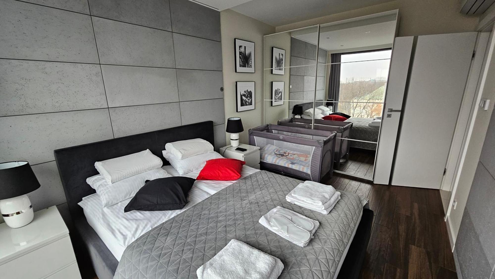 Your Apartment Unia Art Residence ลูบลิน ภายนอก รูปภาพ